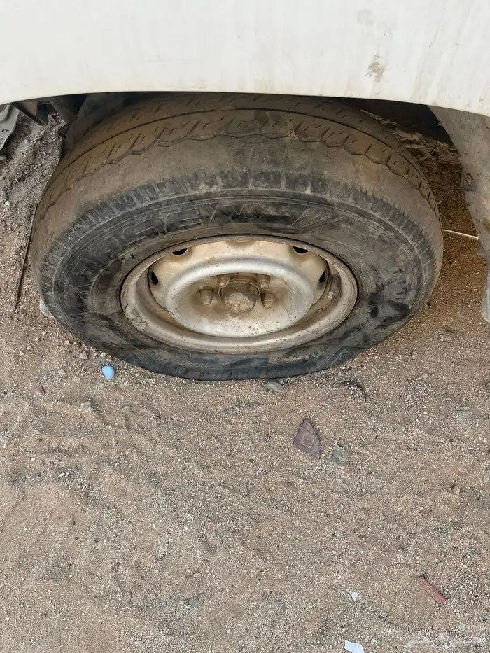 هايلكس 88-87-86 كثف علامه اسعار هايلكس 88-جنوط من 84-89بلاد 4