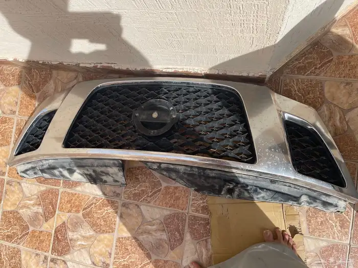 شمعات امامية وخلفية وشبك باترول للبيع وكالة ونظيفة 0