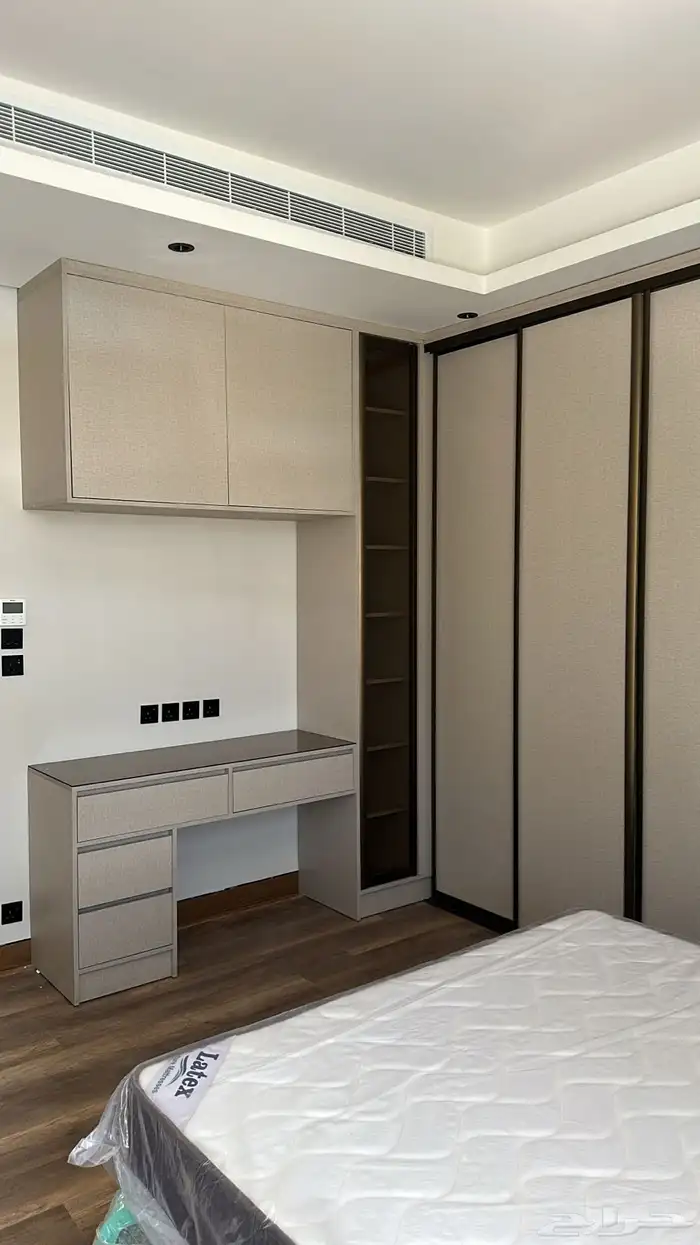 دربزين مسكة درج اثاث ديكورات منجرة حدادة 9