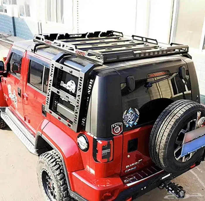 سلة حديد تركب للبايك BAIC BJ40 مع كشافات ليد 3