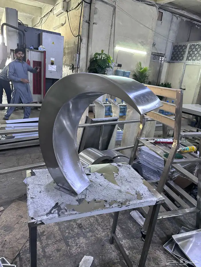 مصبات شلالات ونوافير 34