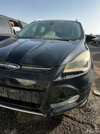 قطع غيار فورد اسكيب 2015 3