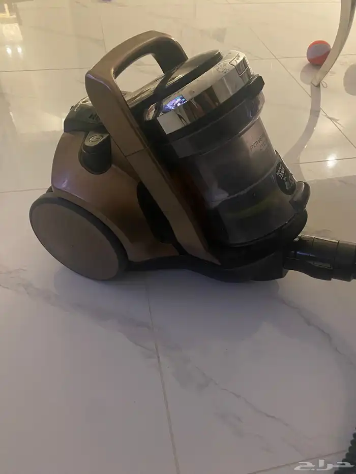 مكنسه هيتاشي استخدام قليل  CV-SC22 SS220 PWH 5