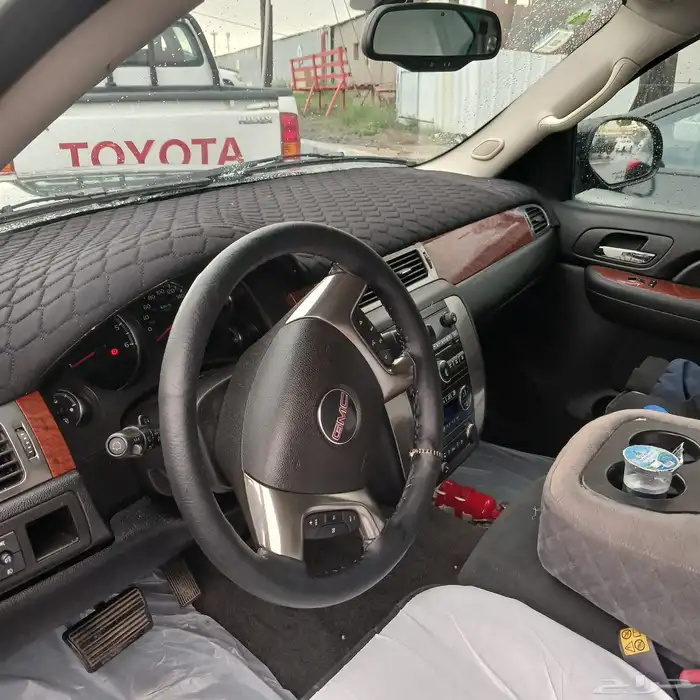 جمس يوكن 2007 باسم صاحبه من الوكالة نظيف جدا 2