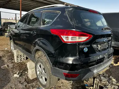 قطع غيار فورد اسكيب 2015 10