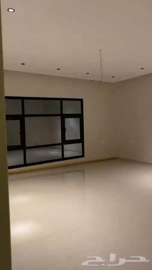 استراحة ف حي جوعرانه النجمه خلف مسجد الميقات للبيع السعر300 0