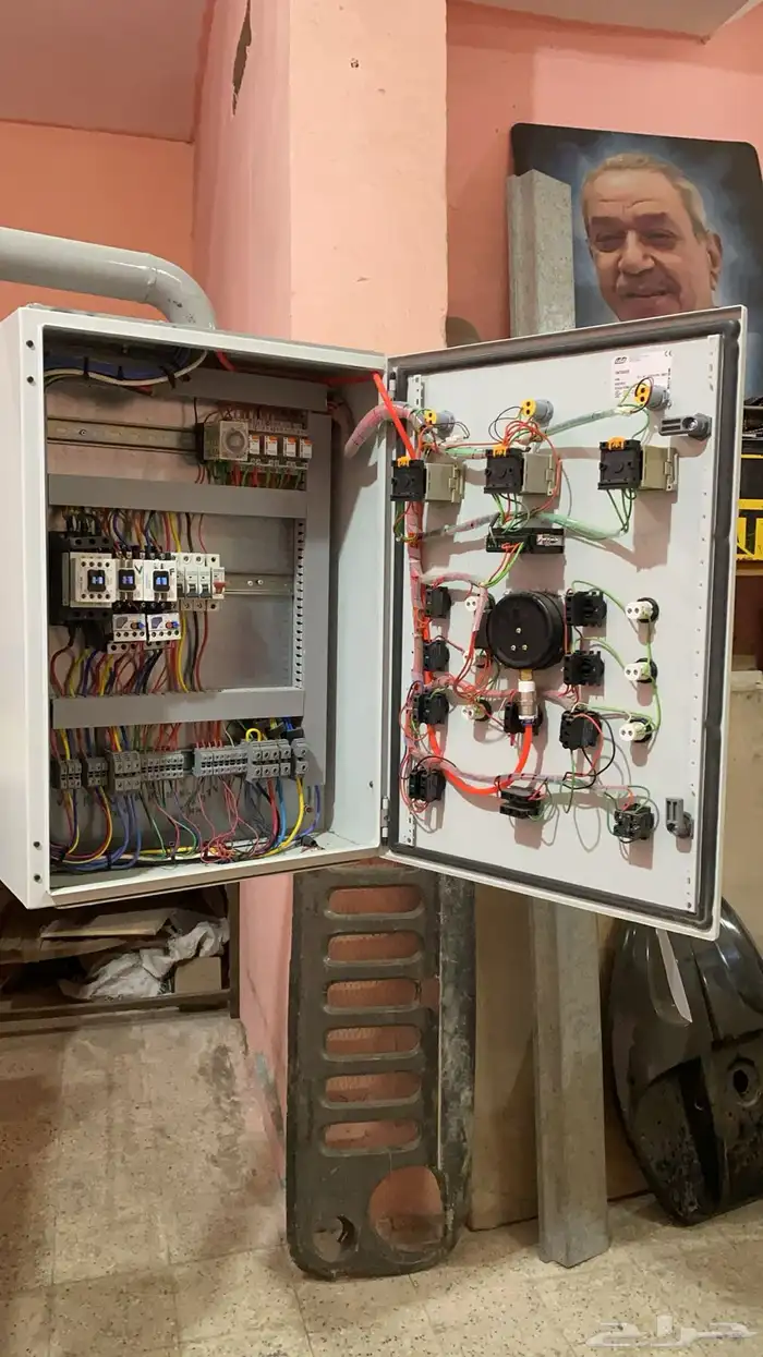 مهندس صيانة مكابس فاكيوم PVC ومكابس حراري 1