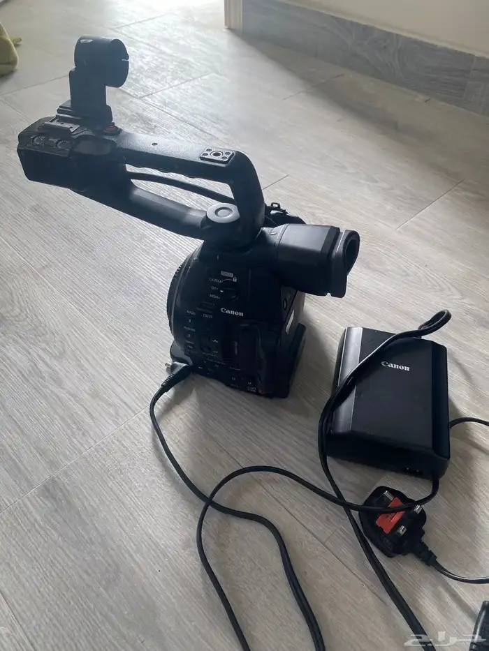 للبيع كاميرا كانون C100 mii السينمائيه 6