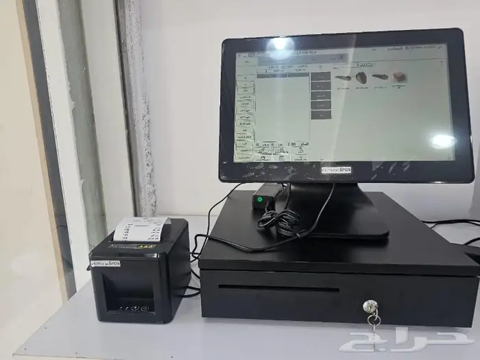 كاشير مطعم 8