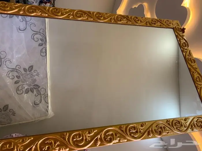 مرايه استقبال مع قاعده تفصيل فخم جدا  جديده 1