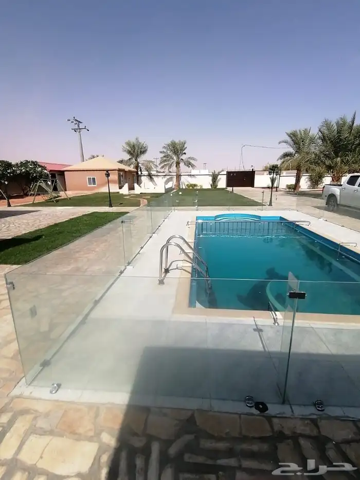 فني تركيب زجاج سيكوريت   زجاج استراكشر 4