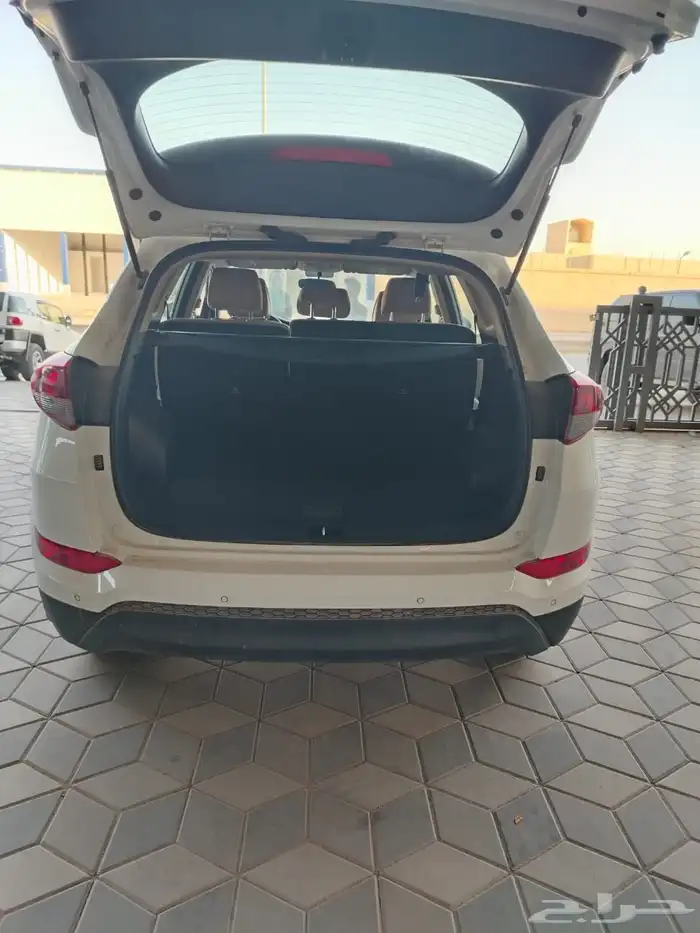 توسان 2018 دبل 4