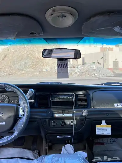 فورد بوليسي. تم البيع. 27