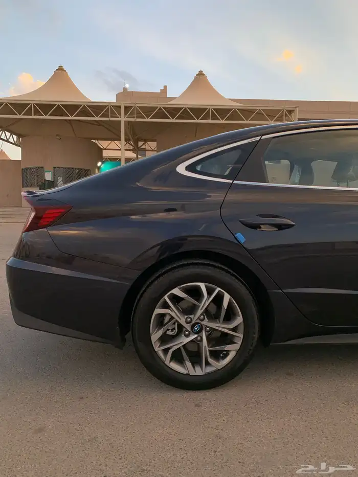 تم البيع تم البيع هيونداي سوناتا 2020 17