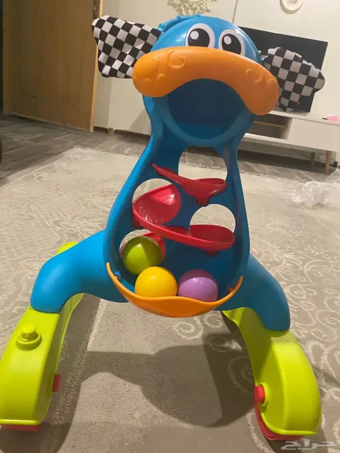 تعليم الأطفال المشي و لعبه في نفس الوقت 3