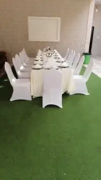 تأجير كراسي وطاولات كراسي شفاف 3