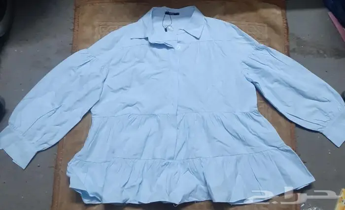 مجموعه ملابس واحذيه و ازياء بنوتيه ونسائيه متنوعه وجديده 2