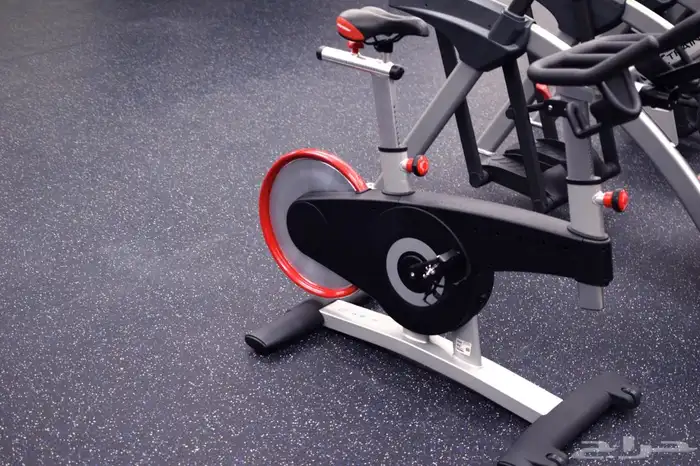 الأرضيات الرياضية 2