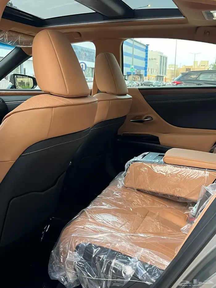 لكزس ES350 جديد 2023 (( مباع )) 19