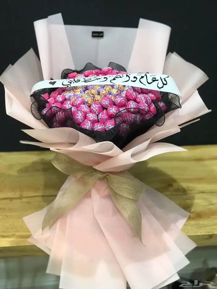 منسق وخطاط مصري جنسيه 38