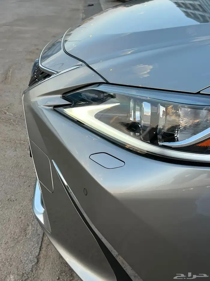لكزس ES350 جديد 2023 (( مباع )) 10