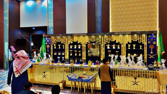 ديكور ملكي قهوجين صبابين 1