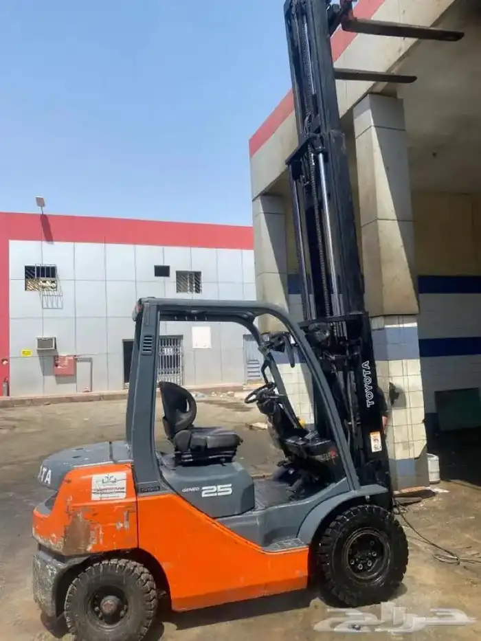 فوركلفت رافعة شوكية للايجار تاجير رافعات ايجار رافعة شوكية 14