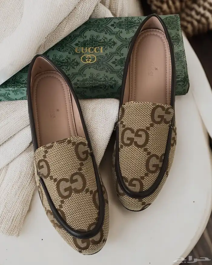 فلات ماركات متنوعة نسائي 39