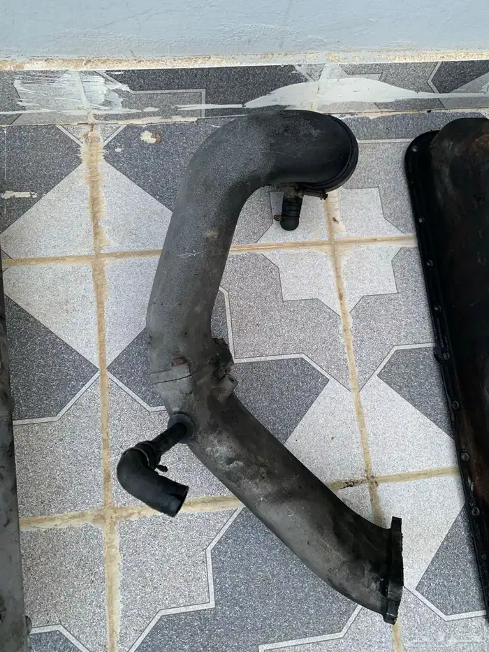 قطع مكينة لاندكروزر 2007 ديزل2006 17