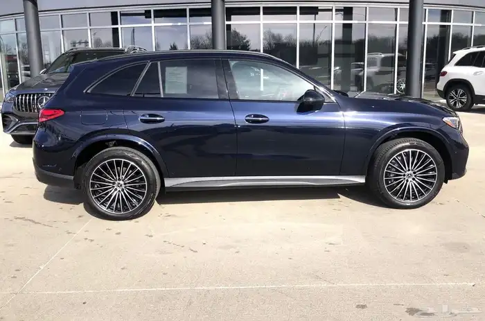 مرسيدس GLC 300 suv 2023 Kit Amg 5