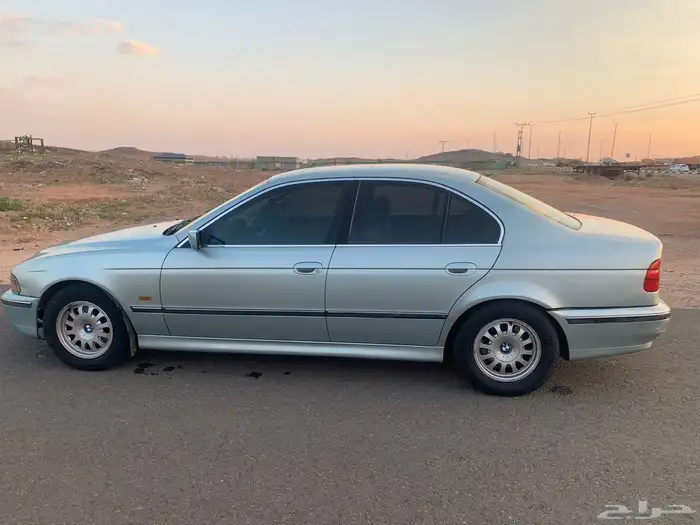 للبيع قطع غيار e39 BMW 0