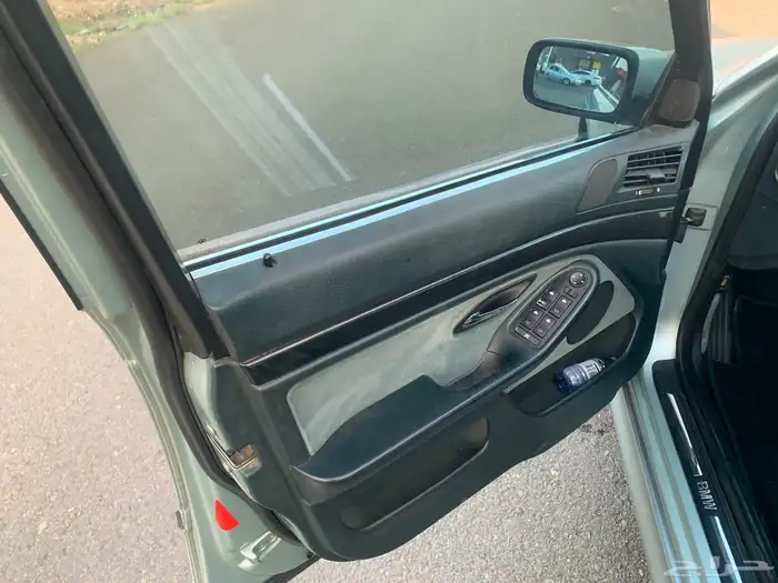للبيع قطع غيار e39 BMW 11