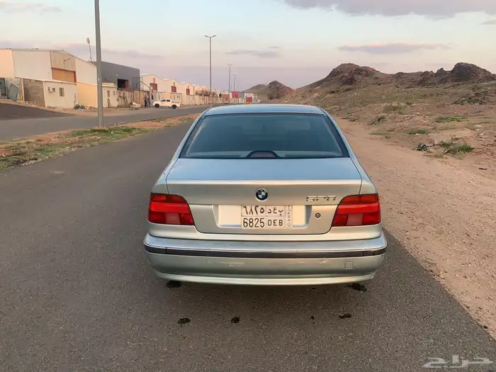 للبيع قطع غيار e39 BMW 1