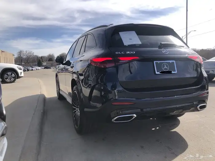 مرسيدس GLC 300 suv 2023 Kit Amg 3