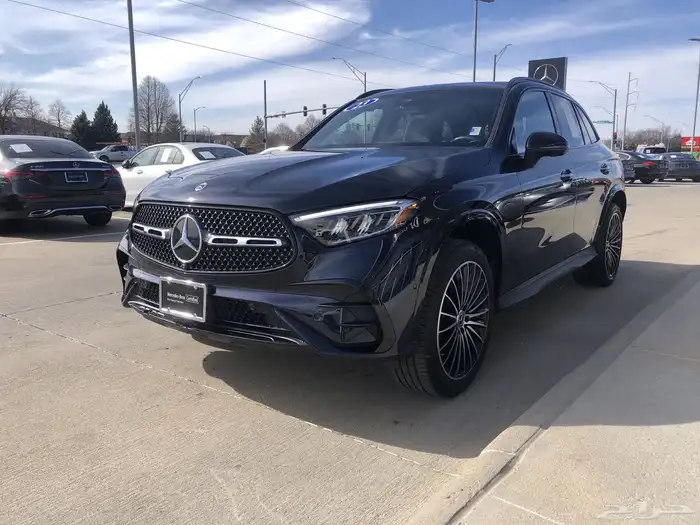 مرسيدس GLC 300 suv 2023 Kit Amg 1