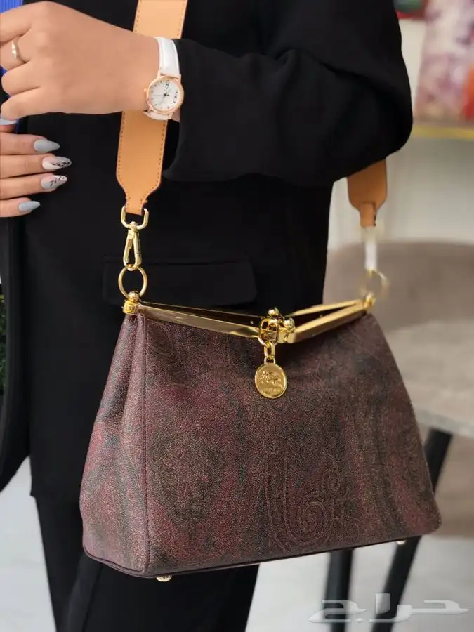 شناط نسائيه ماركات عالميه درجه اولى التوصيل داخل الدمام مجا 36