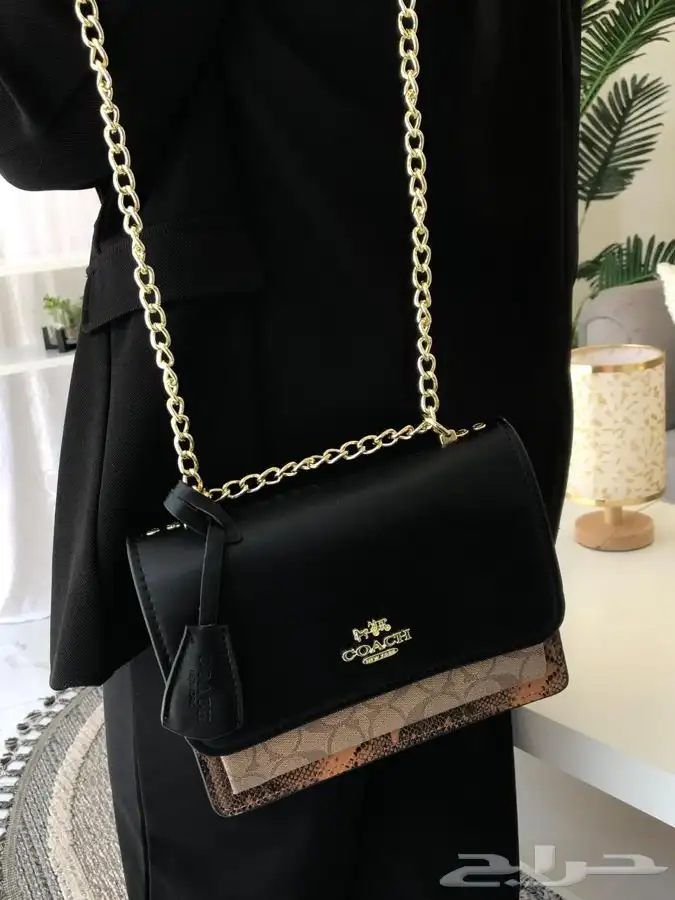شناط نسائيه ماركات عالميه درجه اولى التوصيل داخل الدمام مجا 15