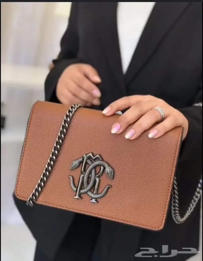 شناط نسائيه ماركات عالميه درجه اولى التوصيل داخل الدمام مجا 52