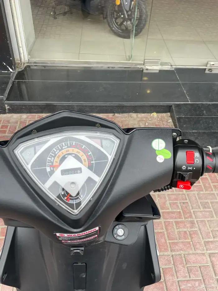 دراجة R8 مهدي عجيب سكوتر قسط شهري 1050 ريال تابي 11