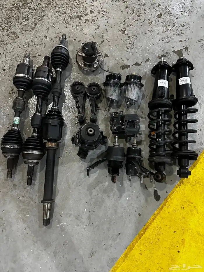 قطع غيار لكزس 1