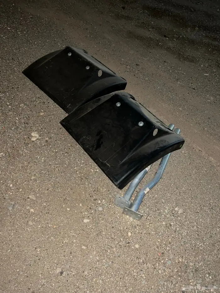 رفارف مع مواصير حقت نسافات 0