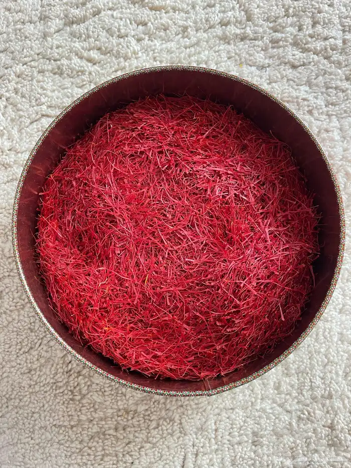 زعفران سوبر نقيل صافي الايراني الفاخر اسعار تنافسيه 1