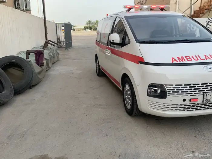 للإيجار إسعاف هونداي ستاريا 2022 4