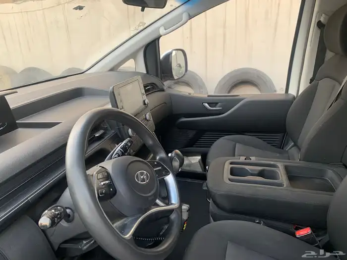 للإيجار إسعاف هونداي ستاريا 2022 3