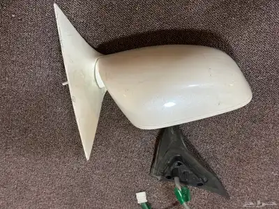 مراية لكزز يمين 2005 GPS 300 0