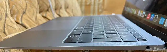ماك بوك اير 2019 شبه جديد 2