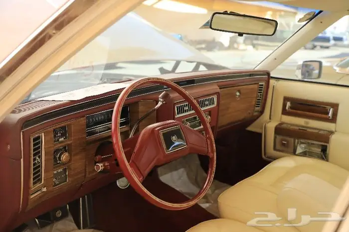 كاديلاك فليتوود بروقهام 1985 Cadillac Fleetwood Brougham 12