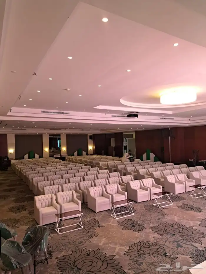 تاجير كنب vip وملكي وكراسي بنج باج 20