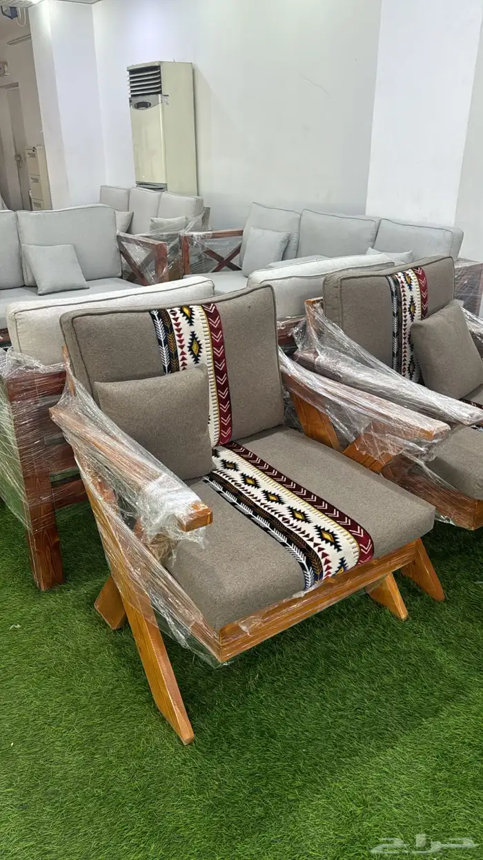 جلسات الخارجية حديد او خشب على حسب تفضيل 8