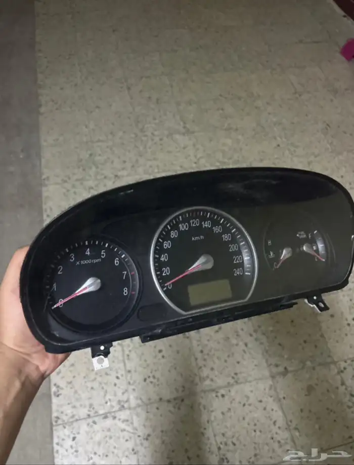 قطع غيار للبيع 1
